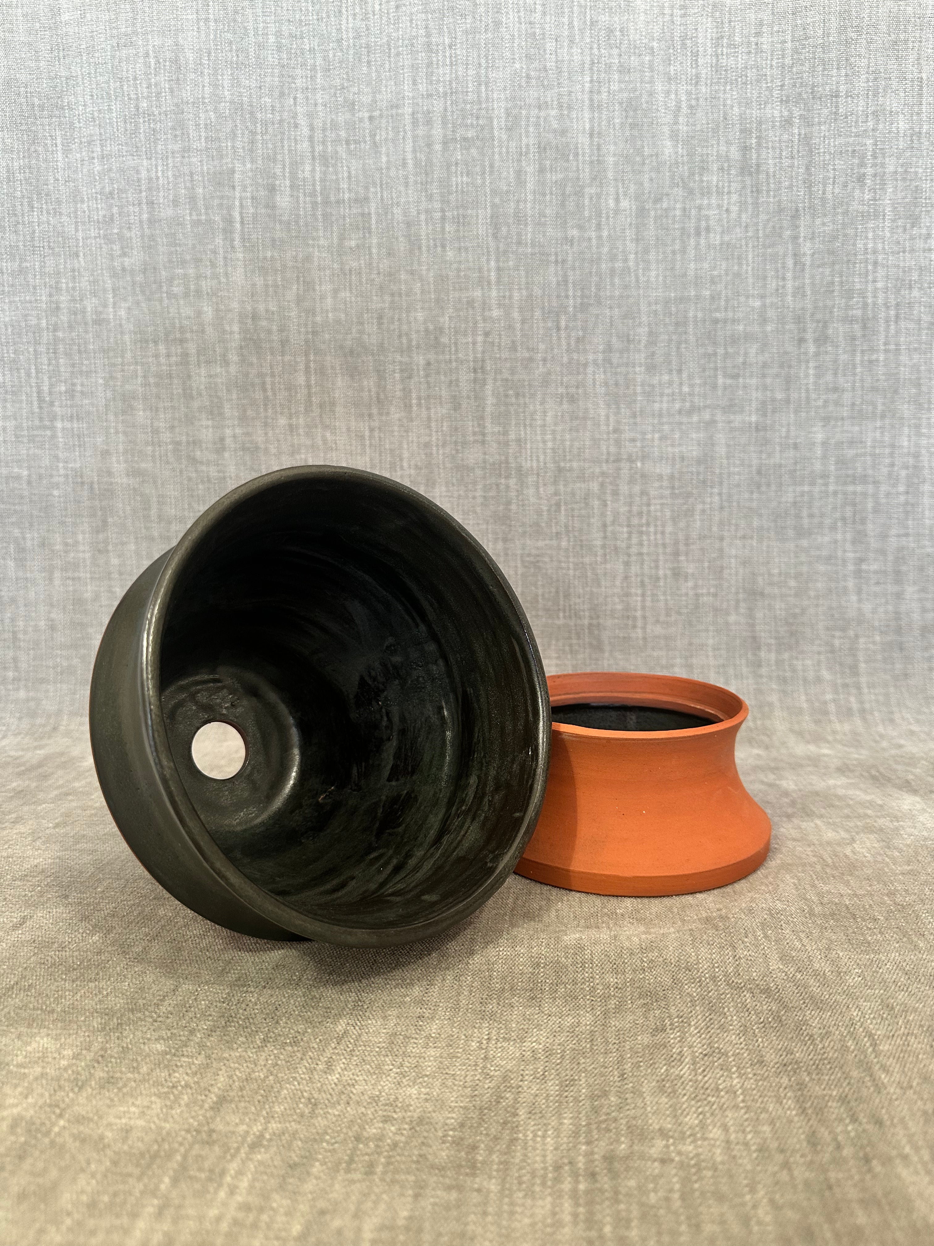 Angled Pot
